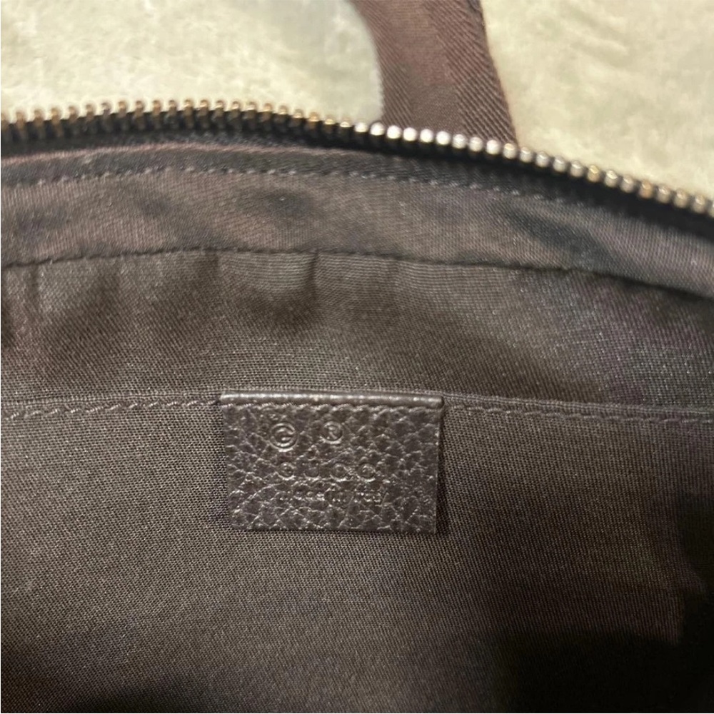 Gucci Beige and Black Monogram Belt Bag - Picture 8 of 10